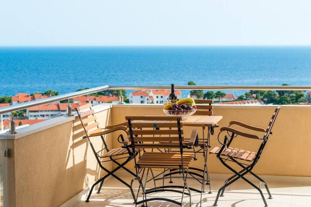 Apartment Belvedere With Magnificent Sea View Terrace Dubrovnik Kültér fotó